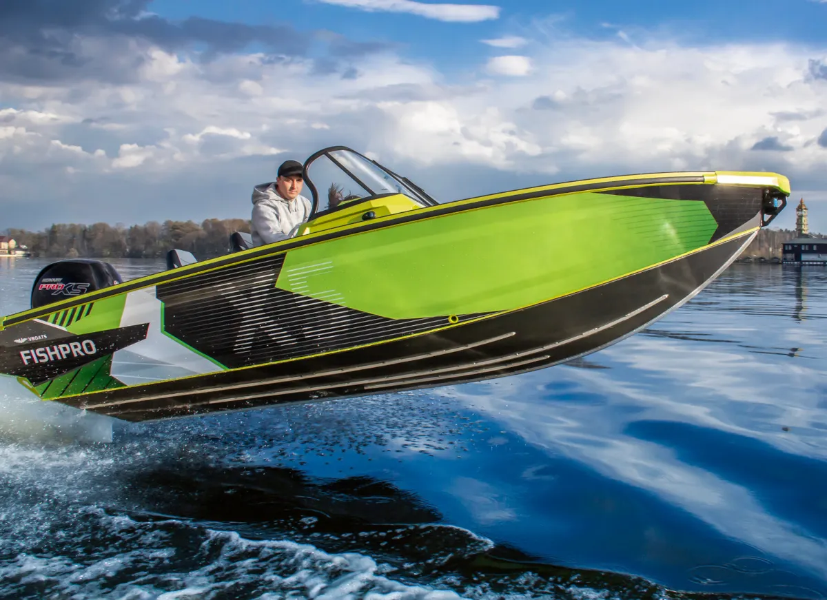 Катер FISHPRO X5
