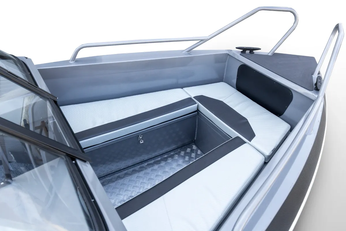 Катер Yava XL BowRider