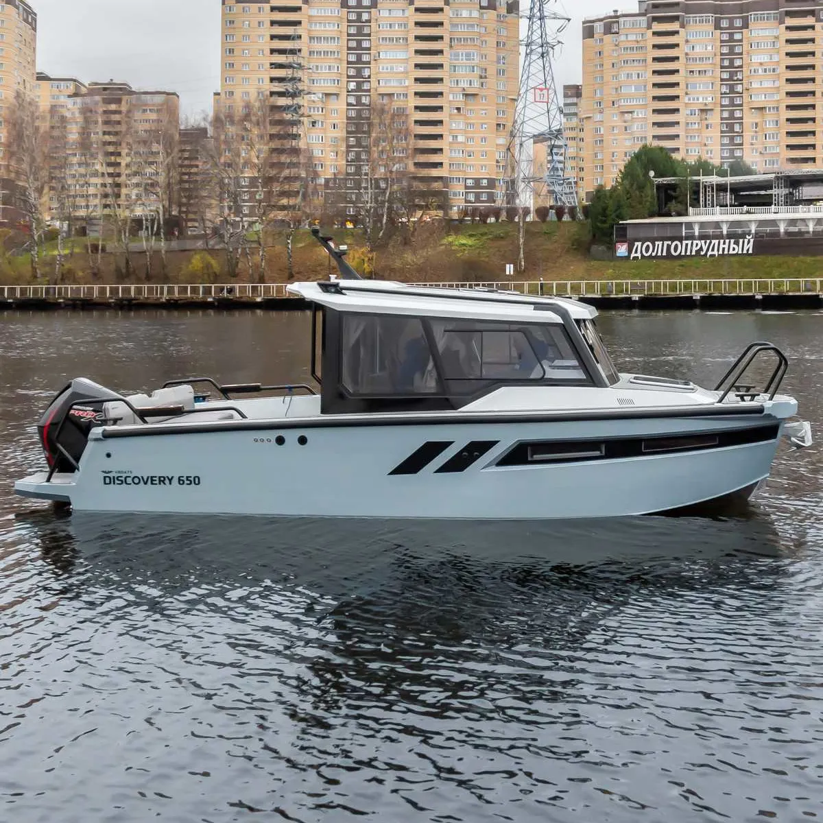 Катер Discovery 650