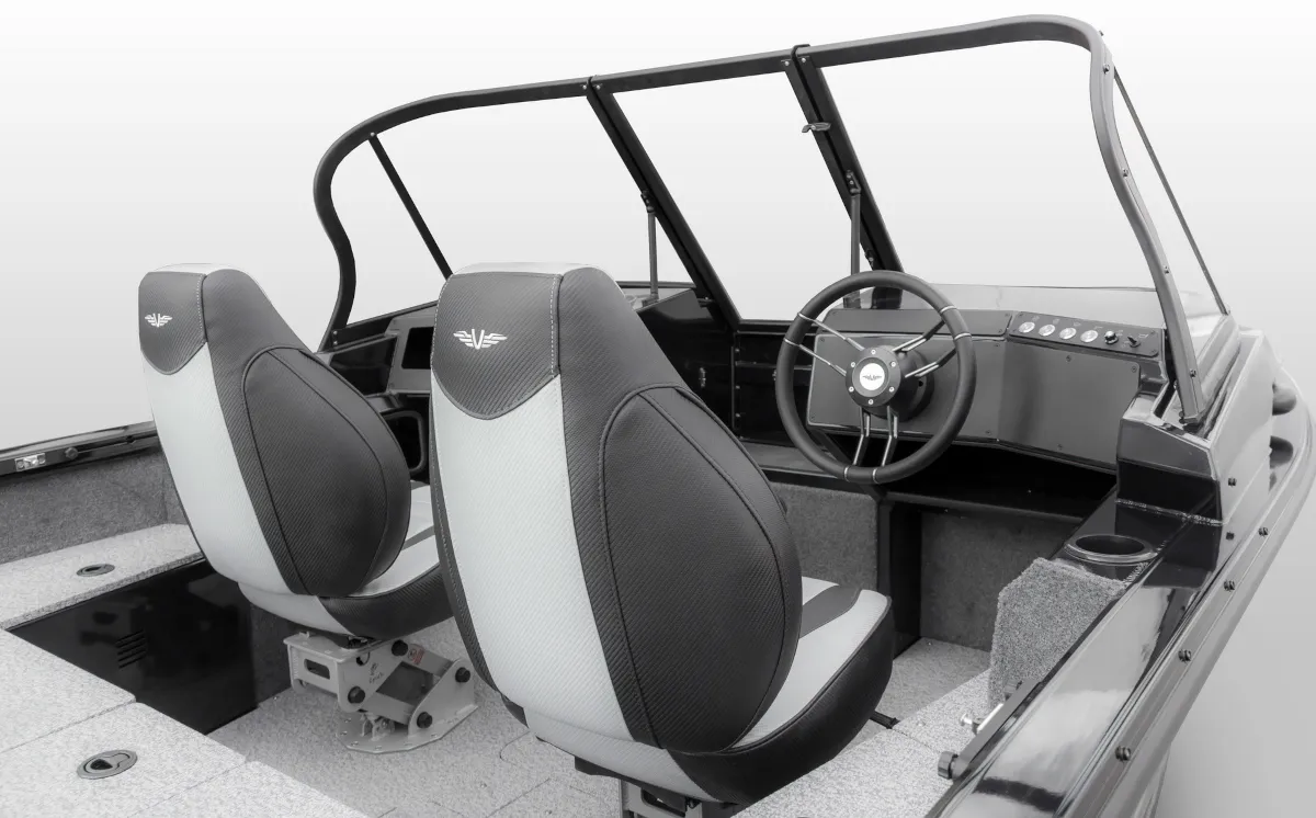 Катер FISHPRO X3