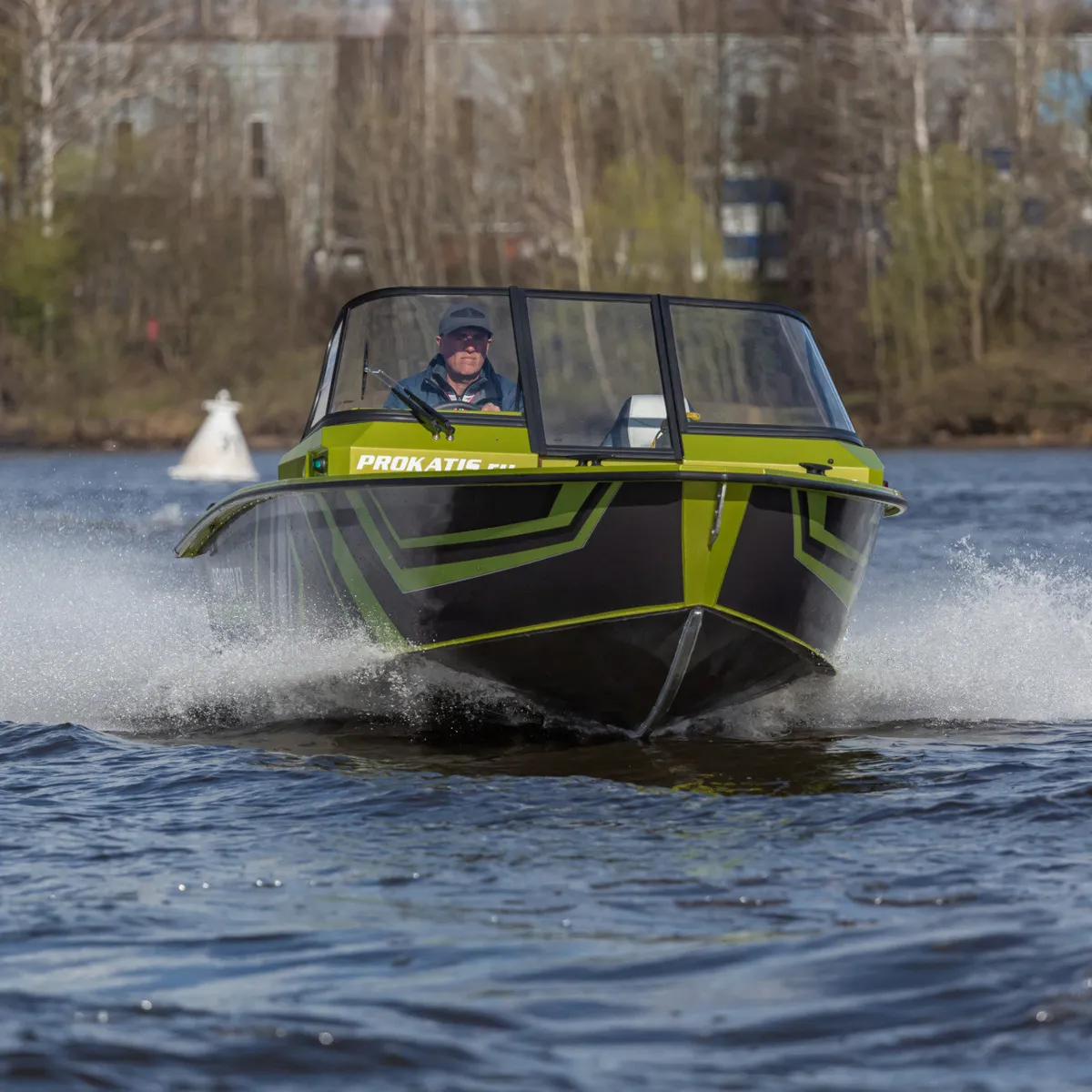 Катер FISHPRO X3