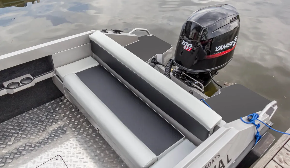 Катер Yava L Fish