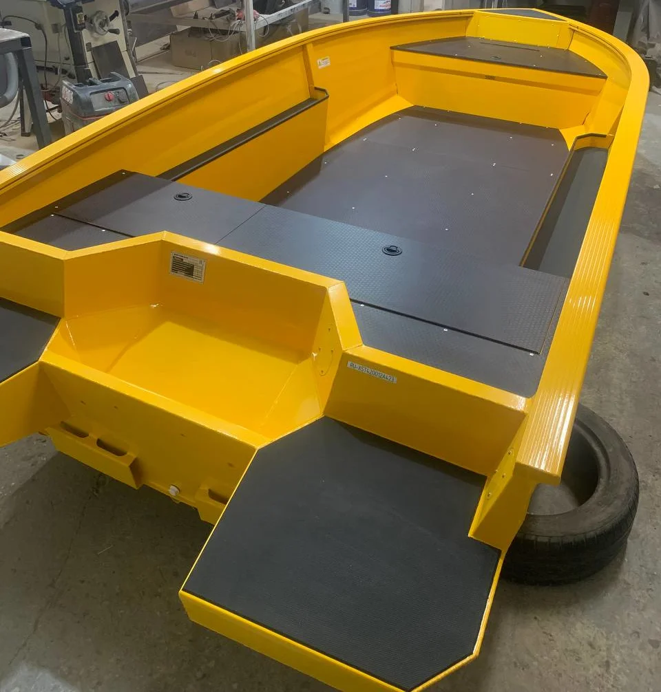 Лодка алюминиевая Xstream 420