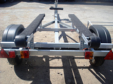 Кронштейн с роликом на ложементы (пара) ложементы 110, 120 мм