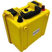Аккумуляторная батарея BatteryCraft LiFePO4 12V 102 Ah с вольтметром