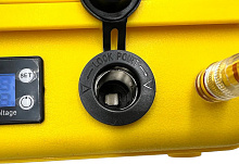 Аккумуляторная батарея BatteryCraft LiFePO4 12V 63 Ah с прикуривателем