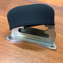 Колпачки из неопрена на кронштейн для транцевых колес (пара).