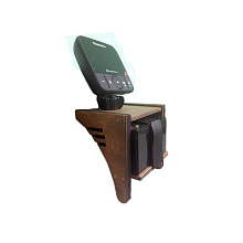 Столик для эхолота и местом под АКБ (Авача).