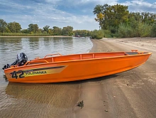 Лодка алюминиевая Волжанка 42