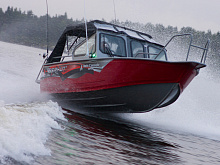 Катер Беркут L-Twin Console