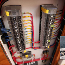 Блок на 6 предохранителей с крышкой, 5052B