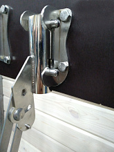 Держатель датчика эхолота универсальный (быстросъемные тр. колеса).