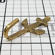 Крючок одинарный 67x32 мм. для одежды