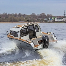 Катер Voyager 600 Cabin