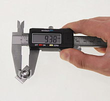 Нижн. часть кнопки DOT 7/8 на клипсе.