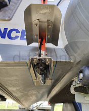 Задняя защита от ударов для держателя датчика эхолота Lowrance, арт. ZU0600