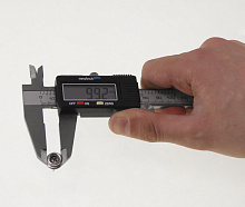 Нижн. часть кнопки DOT на шурупе 15.88 мм с буром.